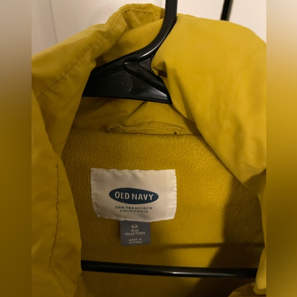 Mustard color old navy puffer vest - Picture 2 of 3
